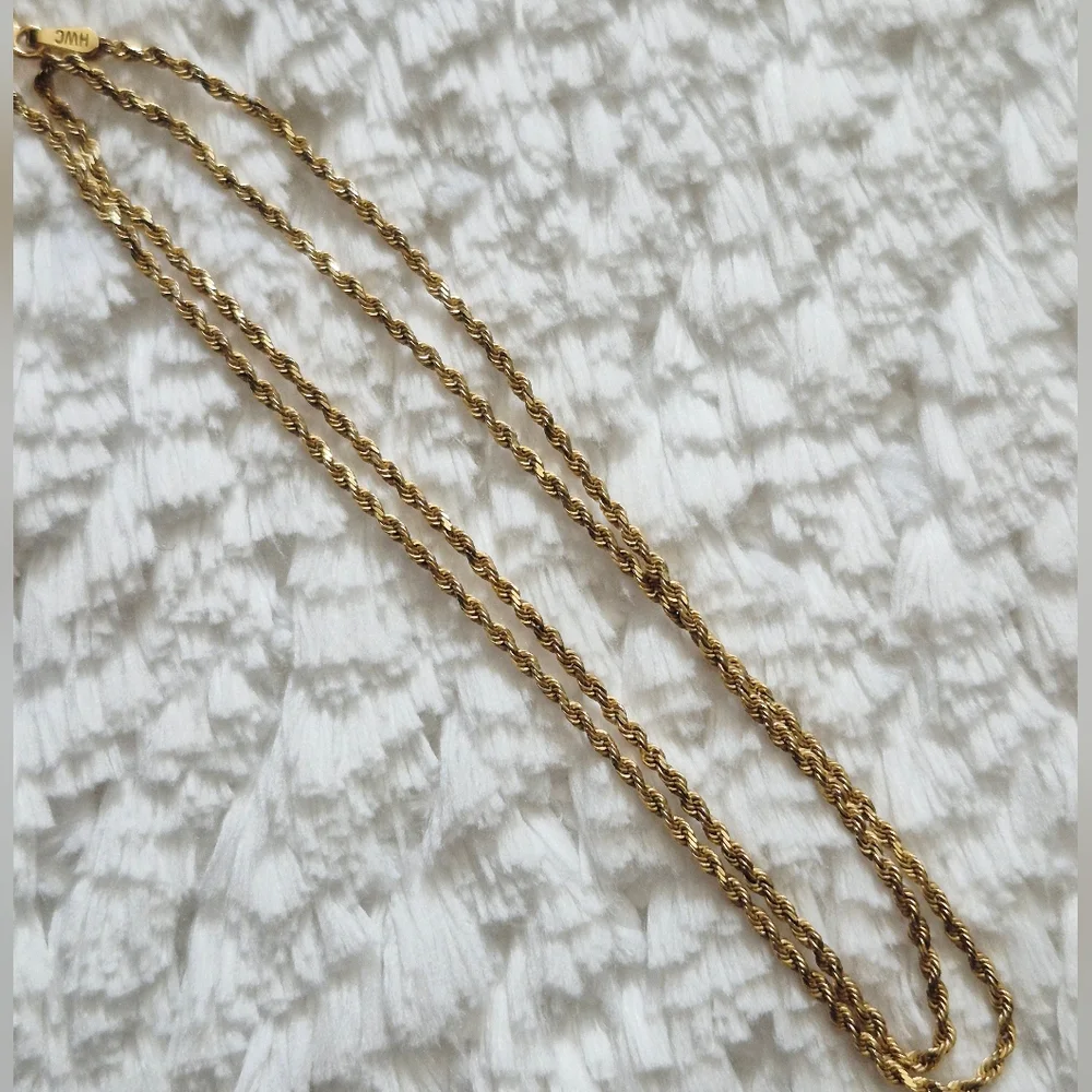 14k Yellow Gold Rope Necklace 2.5mm - Picture 4 of 7